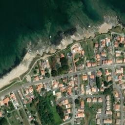 Satellite imagery of Pointe de la Pierre, FR