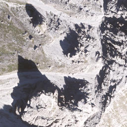 Satellite imagery of Schlickerseespitze, AT