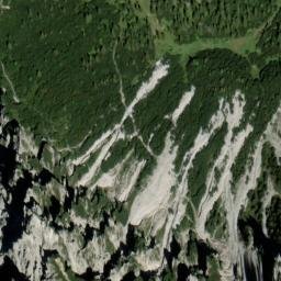 Satellite imagery of Chemi, LI