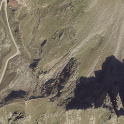 Satellite imagery of Hochzeiger, AT