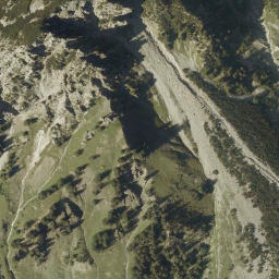 Satellite imagery of Roter Turm, AT