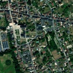 Satellite imagery of Château de Sansac, FR
