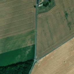 Satellite imagery of château du Coudray Montpensier, FR