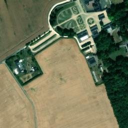 Satellite imagery of château du Coudray Montpensier, FR