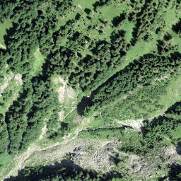 Satellite imagery of Chnorren, CH