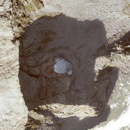 Satellite imagery of Popberg-Spitze, AT