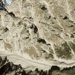 Satellite imagery of Tuklar, AT