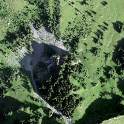 Satellite imagery of Gross Aubrig, CH