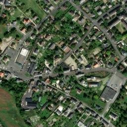 Satellite imagery of Château de Sainte-Maure-de-Touraine, FR