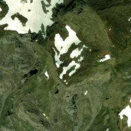Satellite imagery of Alvier, CH