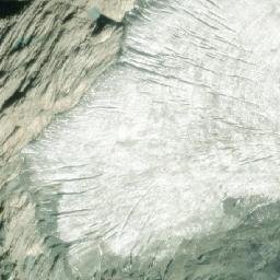 Satellite imagery of Spitz, AT