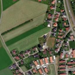 Satellite imagery of Schloss Admontbichl, AT