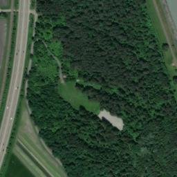 Satellite imagery of Ruchegg, CH