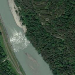Satellite imagery of Ruchegg, CH