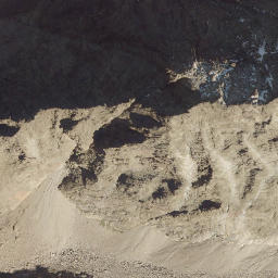 Satellite imagery of Kuchenjöchli, AT