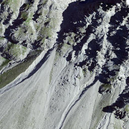 Satellite imagery of Östlicher Totalpkopf, CH