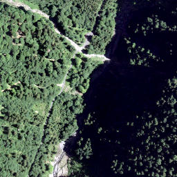 Satellite imagery of Sürüggen, CH