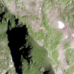 Satellite imagery of Höch, CH