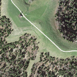 Satellite imagery of Senngrat, CH