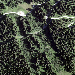 Satellite imagery of Luderer Egg, CH