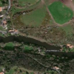 Satellite imagery of Château de Tiffauges, FR