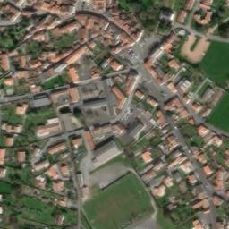 Satellite imagery of Château de Tiffauges, FR