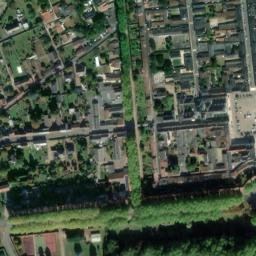 Satellite imagery of Château de Richelieu, FR