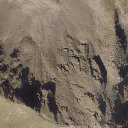 Satellite imagery of Nuamongrat, AT