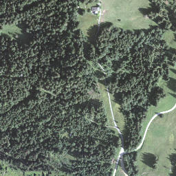 Satellite imagery of Zimmeregg, CH