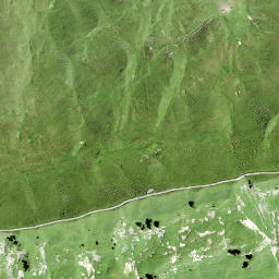 Satellite imagery of Chüeband, CH