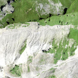 Satellite imagery of Chüeband, CH