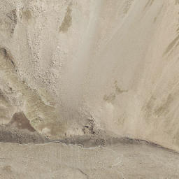 Satellite imagery of cairn, IT