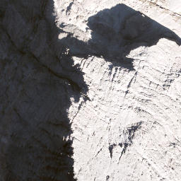 Satellite imagery of Tribulaun di Dentro, AT