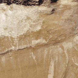 Satellite imagery of cairn, IT