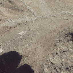 Satellite imagery of cairn, IT
