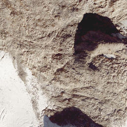 Satellite imagery of Dosso Largo, AT