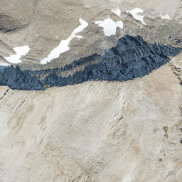 Satellite imagery of Finsterkarspitze, AT