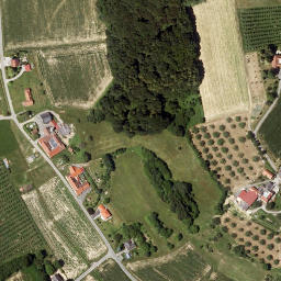 Satellite imagery of Höfberg, AT