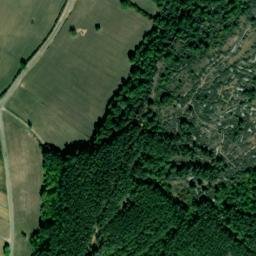 Satellite imagery of Château de La Rochepot, FR
