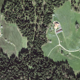 Satellite imagery of Aspiegg, CH