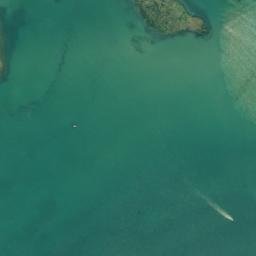 Satellite imagery of Les Peignes, FR