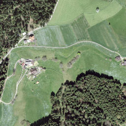 Satellite imagery of Aspiegg, CH
