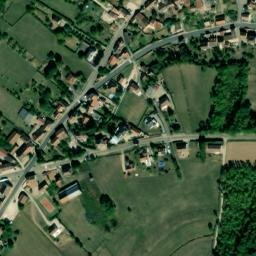 Satellite imagery of Château de La Rochepot, FR