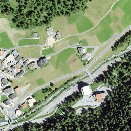 Satellite imagery of Chè d'Mot, CH