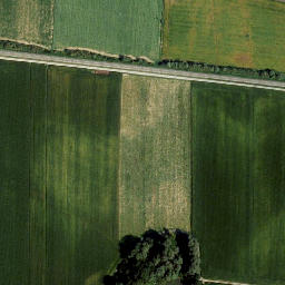 Satellite imagery of Schloß Hantberg, AT