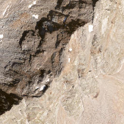 Satellite imagery of Schwarzwandspitze - Croda Nera, AT