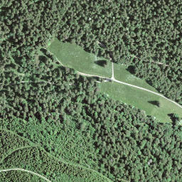 Satellite imagery of La Chaille, CH