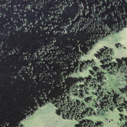Satellite imagery of Farnere, CH