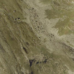 Satellite imagery of Vallüla, AT