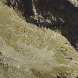 Satellite imagery of Vallüla, AT